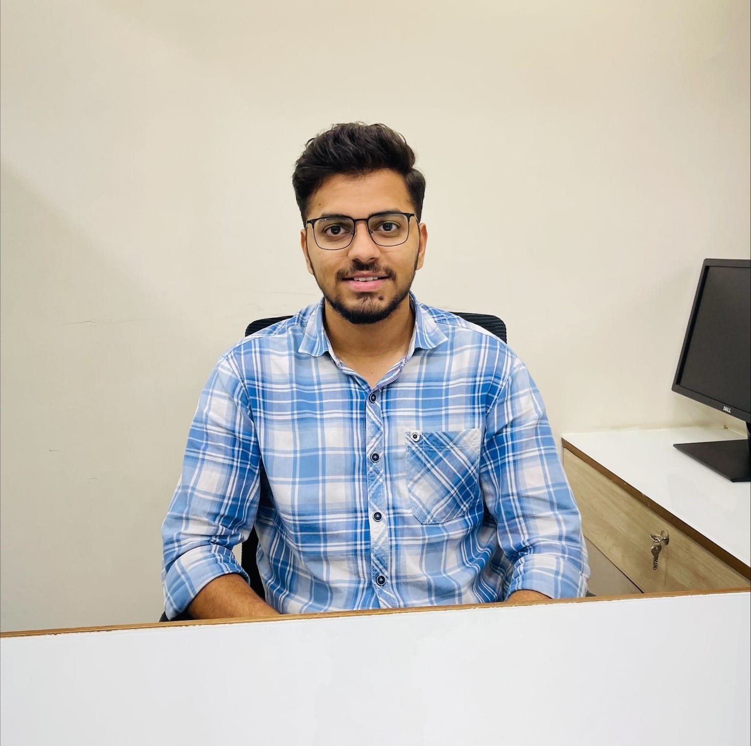 Picture of Mayank Vaishnav